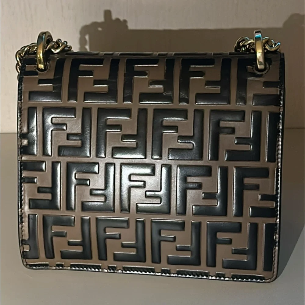 Fendi Kan U Shoulder Bag Zucca Embossed✨ - Picture 5 of 16